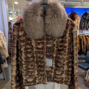 Brown Women's Mink Jacket with Fur Collar